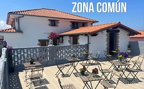 Costa Santander. Apartamento con jardín